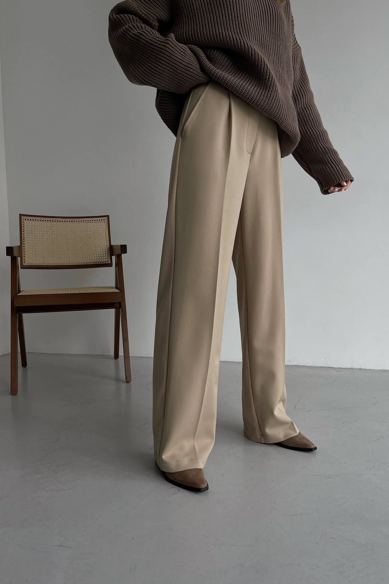 Palazzo pants in cream/olive/white