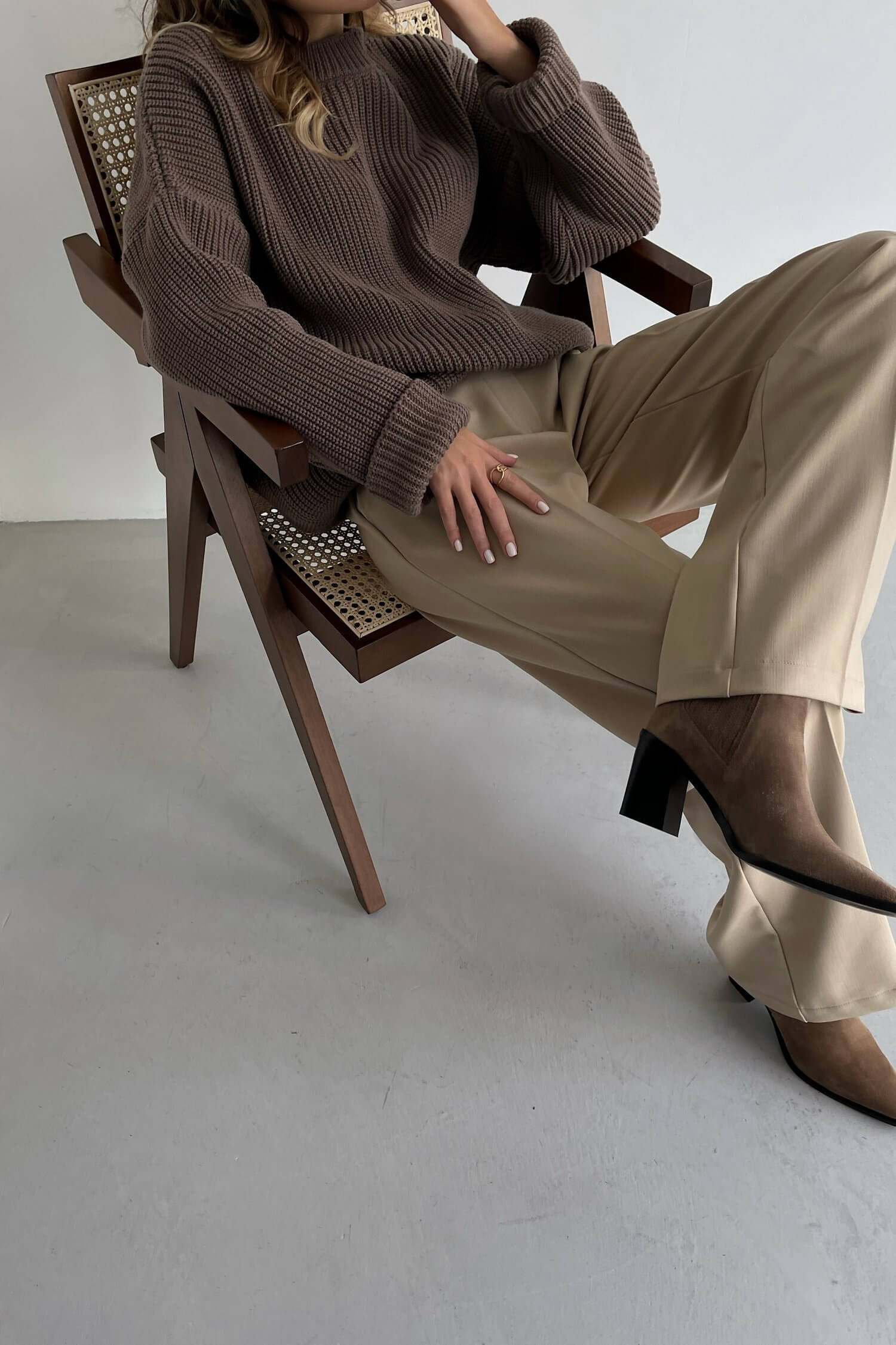 Palazzo pants in cream/olive/white