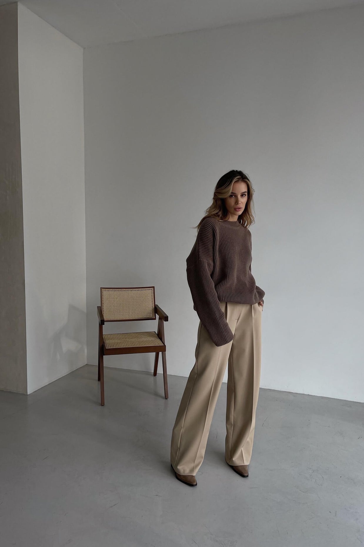 Palazzo pants in cream/olive/white