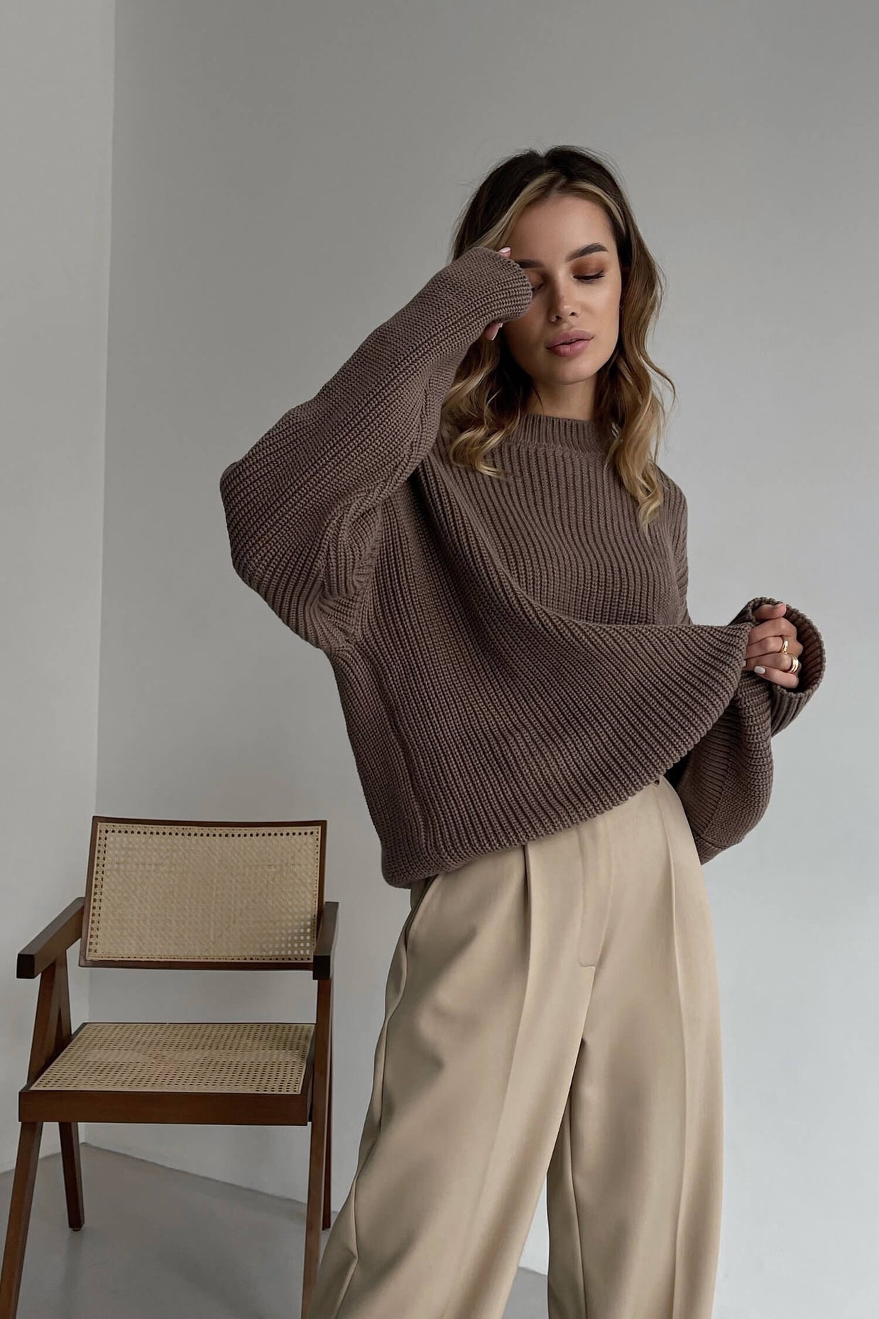 Palazzo pants in cream/olive/white