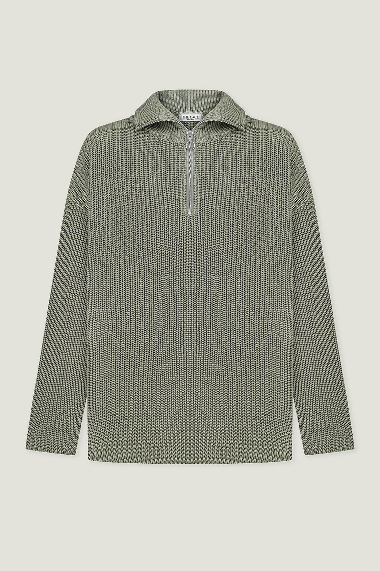 Oversized knitted sweater with a zipper in gray color