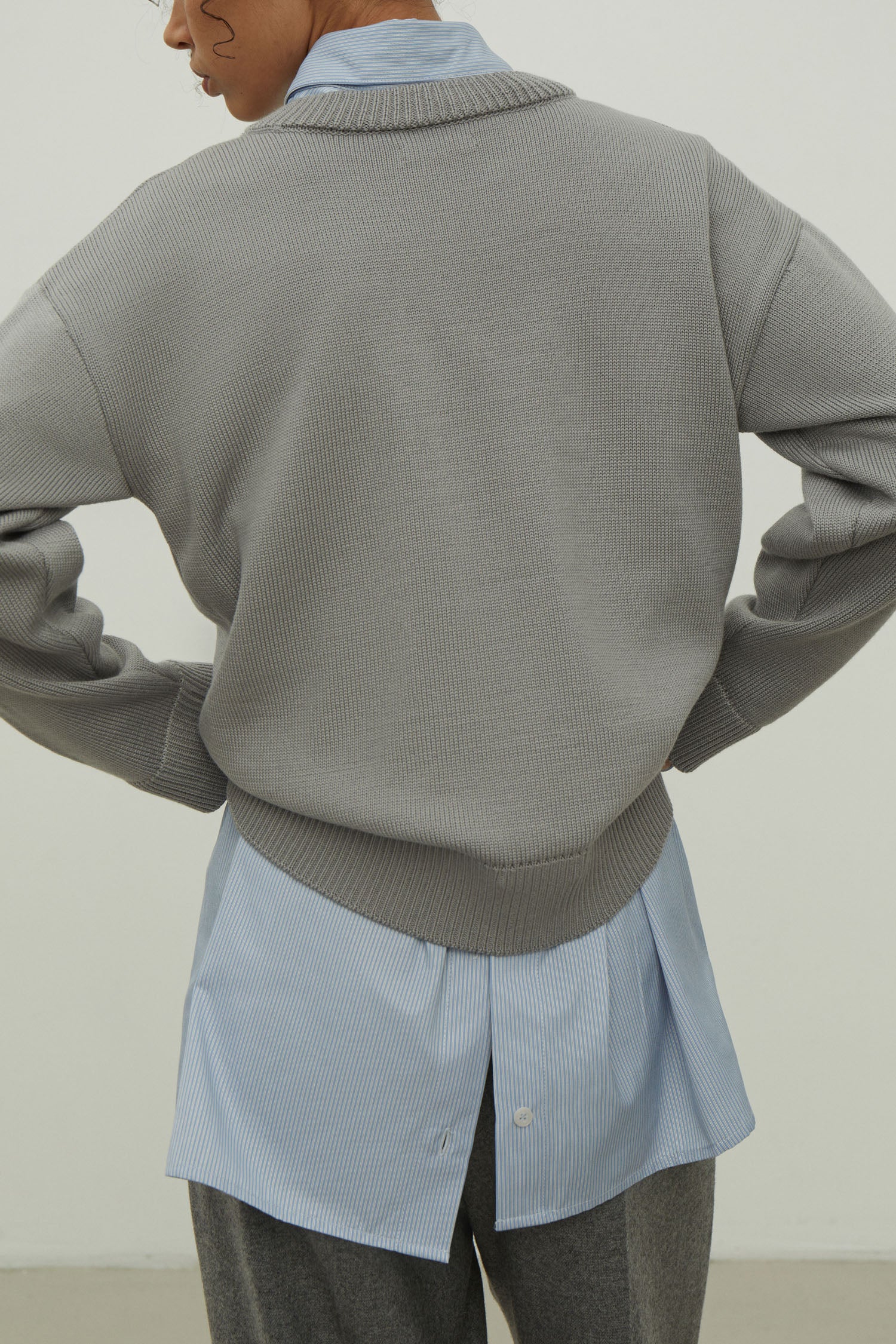 Gray merino wool round neck sweater