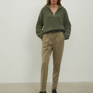 Oversized knitted sweater with a zipper in gray color