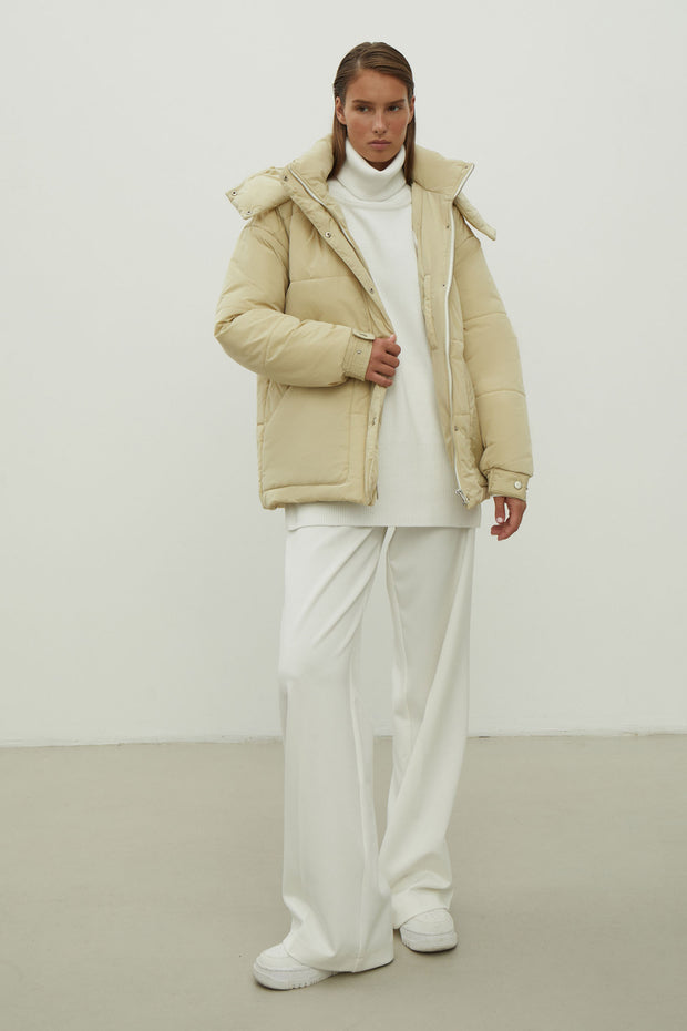 Women's jacket with a belt