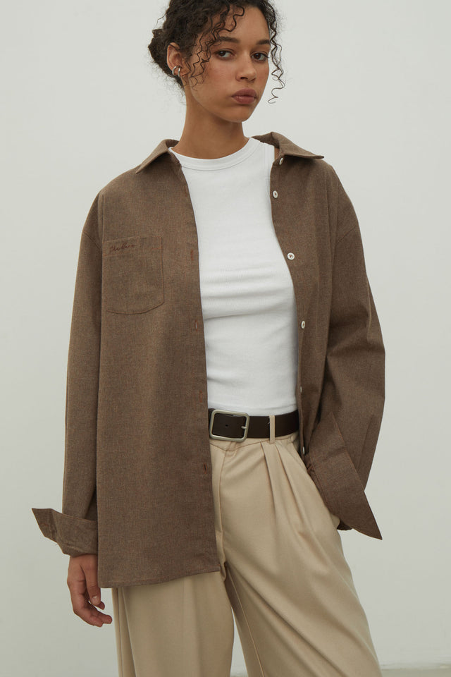 Сhocolate shirt with patch pocket