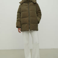 Women's free-cut jacket in khaki color