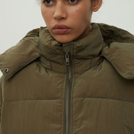 Women's free-cut jacket in khaki color