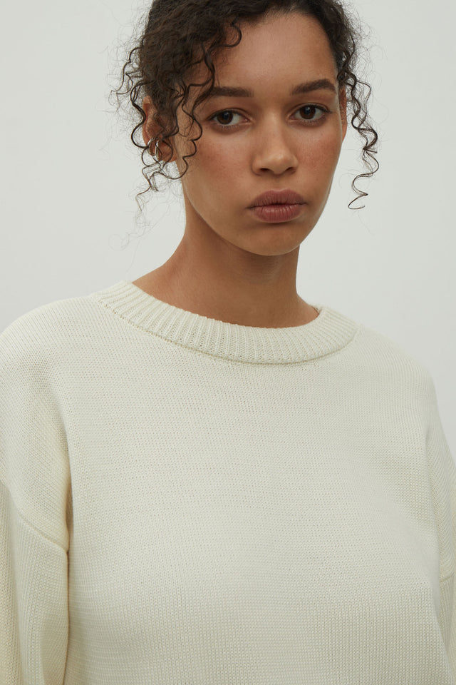 Gray merino wool round neck sweater