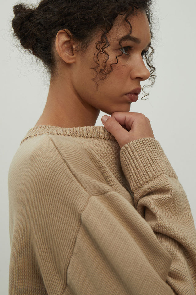 Gray merino wool round neck sweater