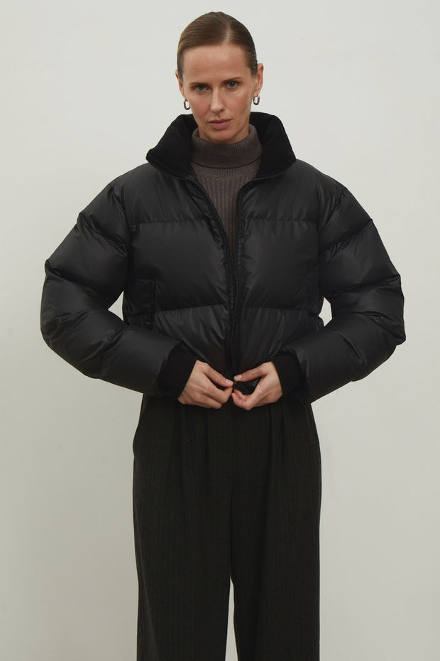 Women's short black jacket