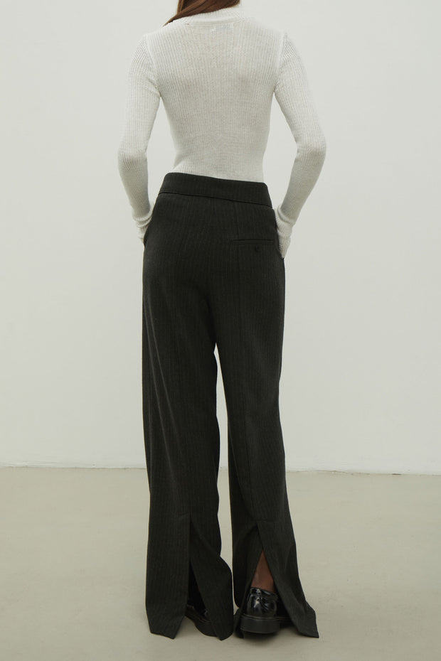 Woolen palazzo pants with a decorated belt in dark gray