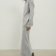 Knitted straight midi skirt in light gray