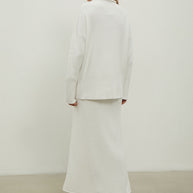 Knitted straight midi skirt in light gray