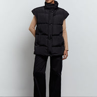 Oversized quilted vest in black