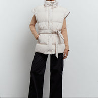 Oversized quilted vest in blue