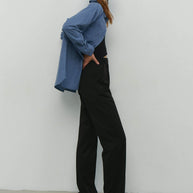 Shirt with patch pocket in cobalt/cream