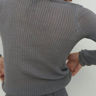 Thin ribbed turtleneck sweater in nude/black/gray