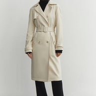 Trenchcoat in nude/cream