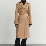 Trenchcoat in nude/cream