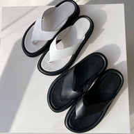 Leather flip flop sandals