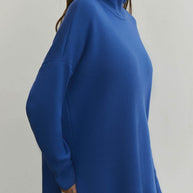 Knitted sweater in navy blue/black
