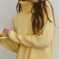 Knitted sweater in green/yellow