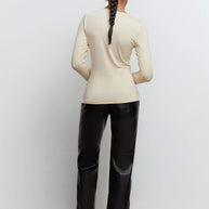 Longsleeve with pleat