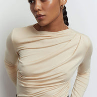 Longsleeve with pleat