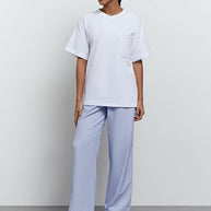 Oversized t-shirt with embroidery decoration in blue/white