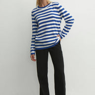 Knitted jumper with stripes