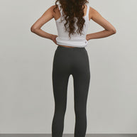 Leggings with stripes in gray
