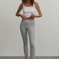 Leggings with stripes in gray