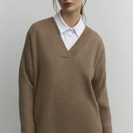 Oversized sweater with neckline