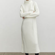 Loose cut knit midi dress