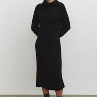 Loose cut knit midi dress